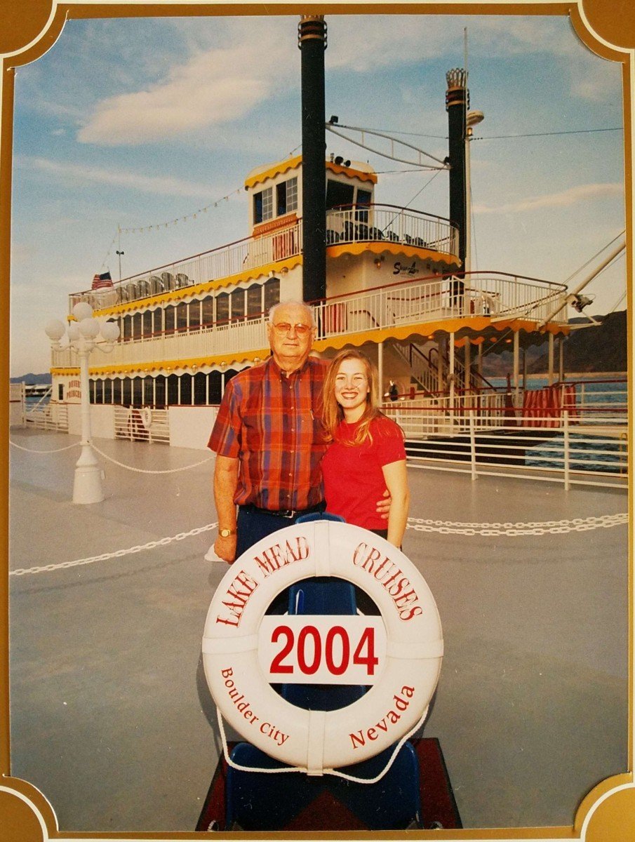 Linn Mills & Hilarie Robison Lake Mead Cruise 2004